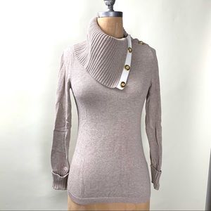 Banana republic XS cream sweater